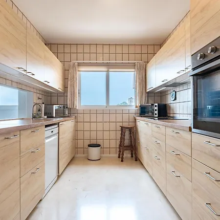 Apartment Faro's King Of The Sea Fuengirola
