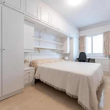 Faro's King Of The Sea Apartment